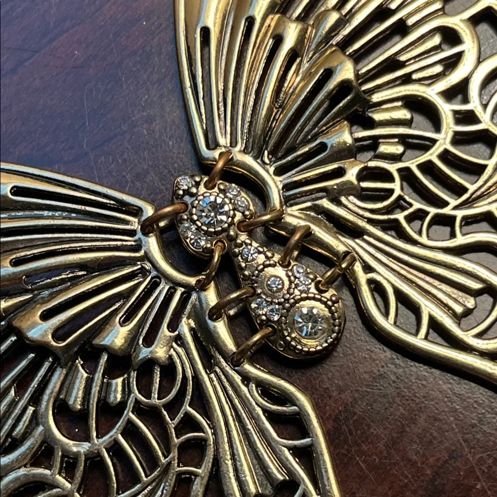 Articulated Butterfly Necklace in Antiqued Gold - Picture 7 of 16